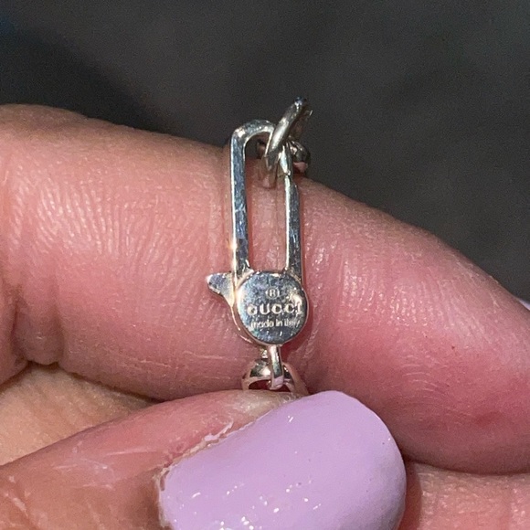 🛑 SOLD 🛑Gucci Preloved necklace excellent condition GG logo come with box n DB - Picture 5 of 15